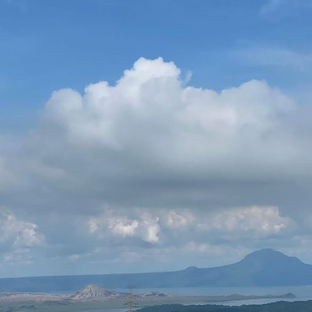 Splendido Tagagtay Taal Lake Staycation Free Parking Netflix No Free Pool Tagaytay City Екстериор снимка