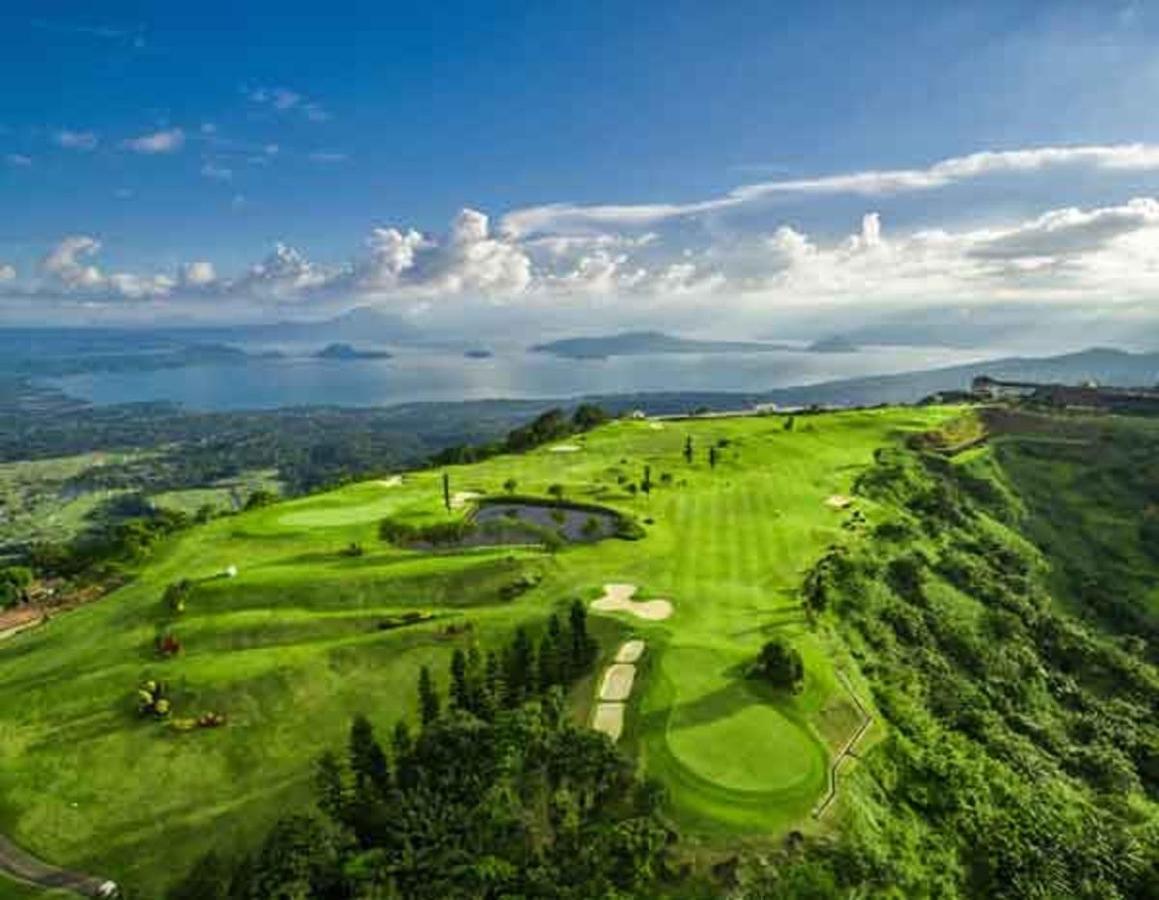 Splendido Tagagtay Taal Lake Staycation Free Parking Netflix No Free Pool Tagaytay City Екстериор снимка
