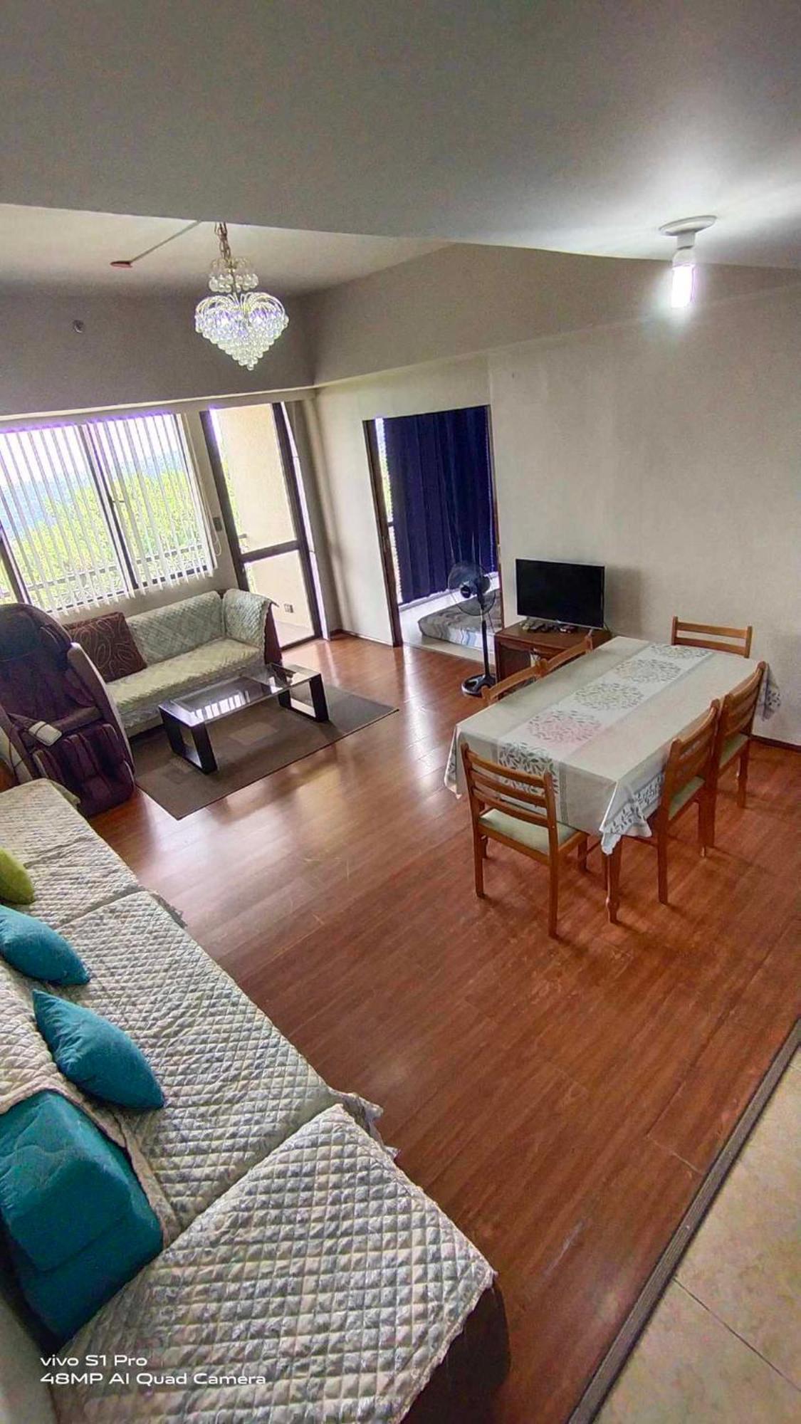 Splendido Tagagtay Taal Lake Staycation Free Parking Netflix No Free Pool Tagaytay City Екстериор снимка