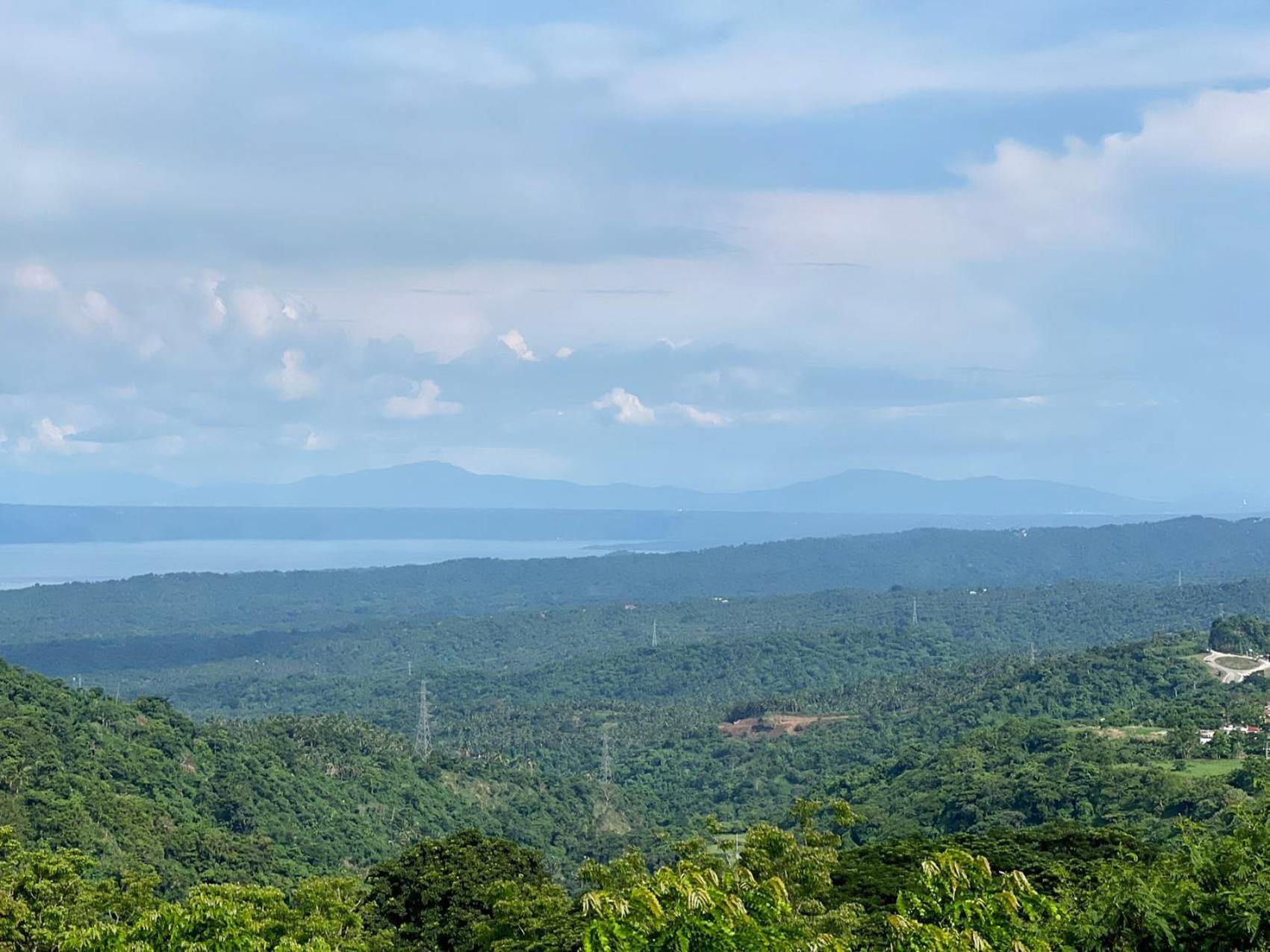 Splendido Tagagtay Taal Lake Staycation Free Parking Netflix No Free Pool Tagaytay City Екстериор снимка