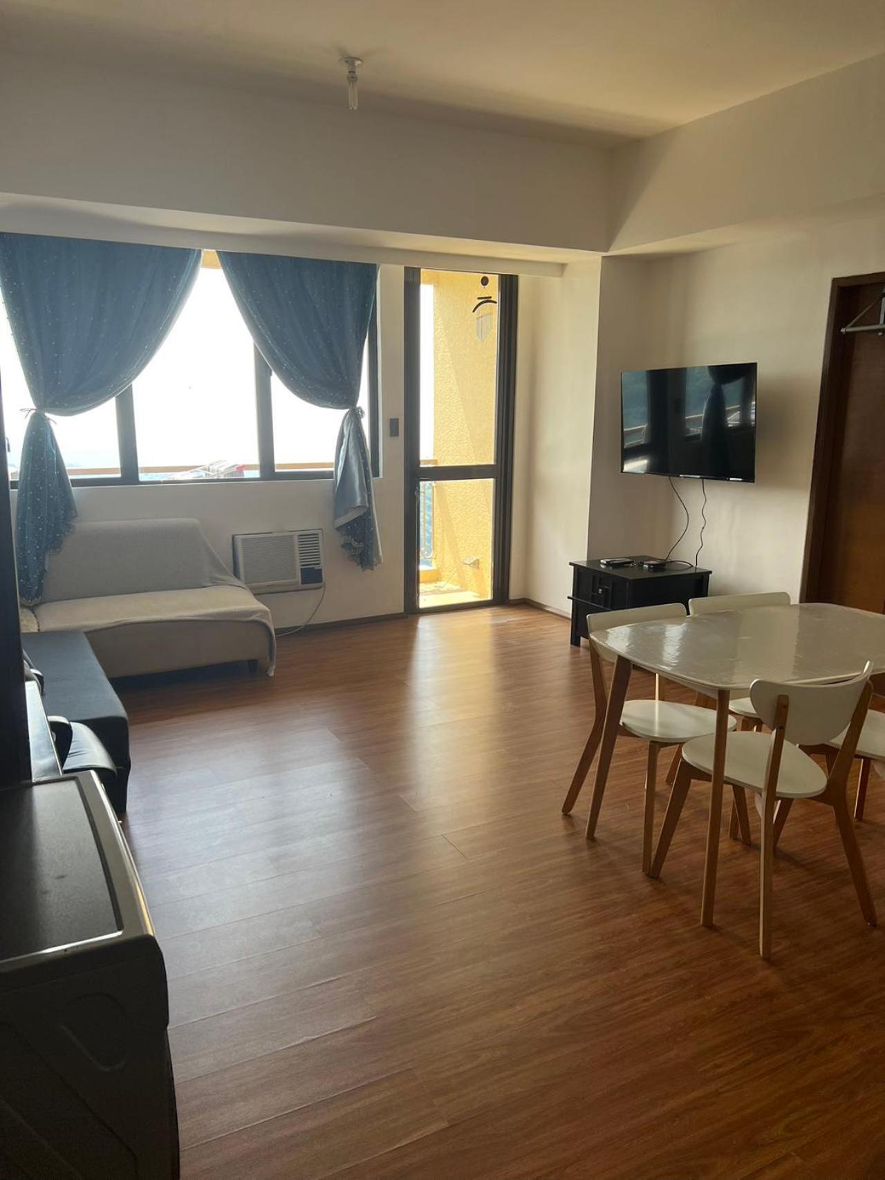 Splendido Tagagtay Taal Lake Staycation Free Parking Netflix No Free Pool Tagaytay City Екстериор снимка