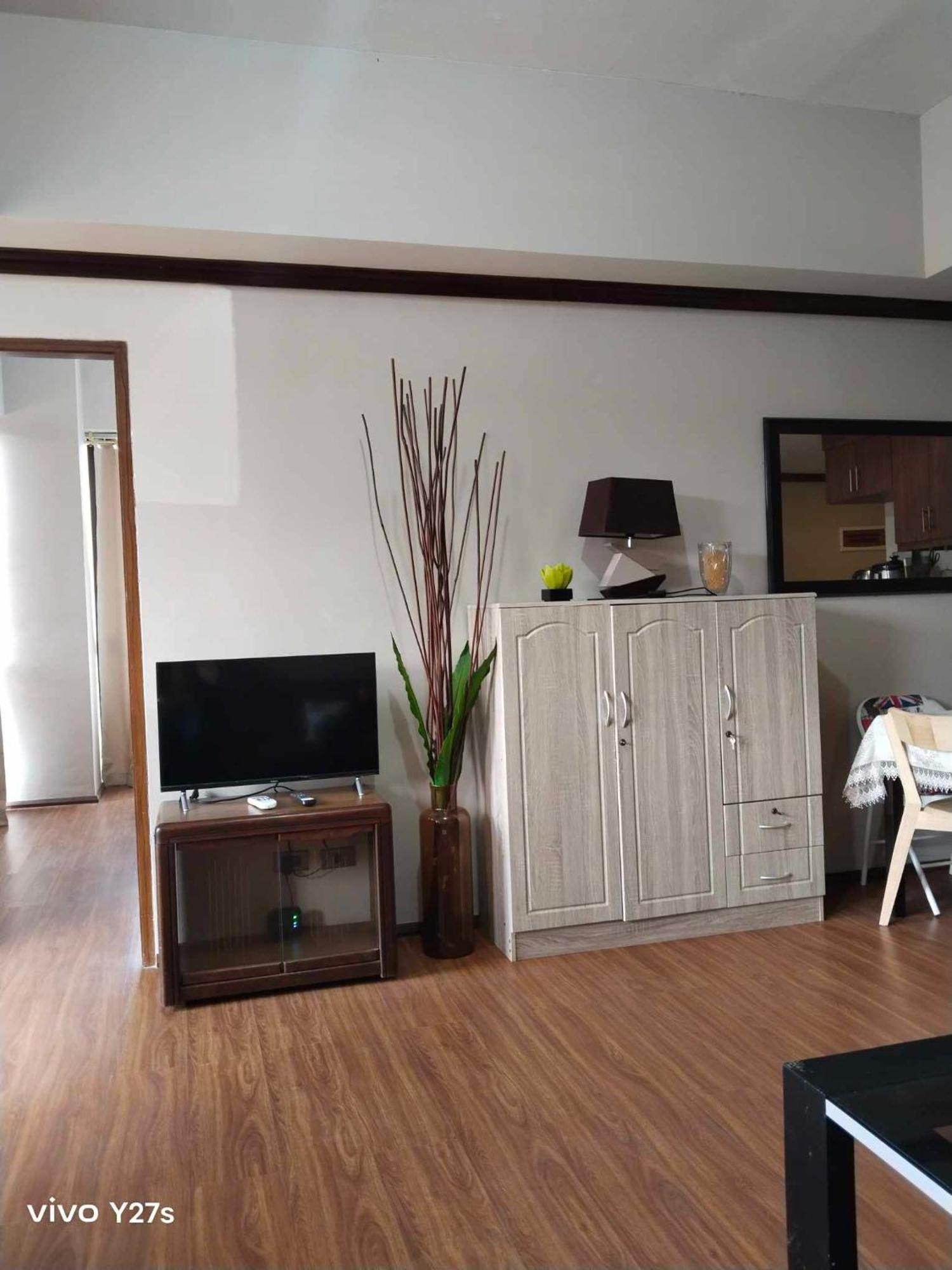 Splendido Tagagtay Taal Lake Staycation Free Parking Netflix No Free Pool Tagaytay City Екстериор снимка