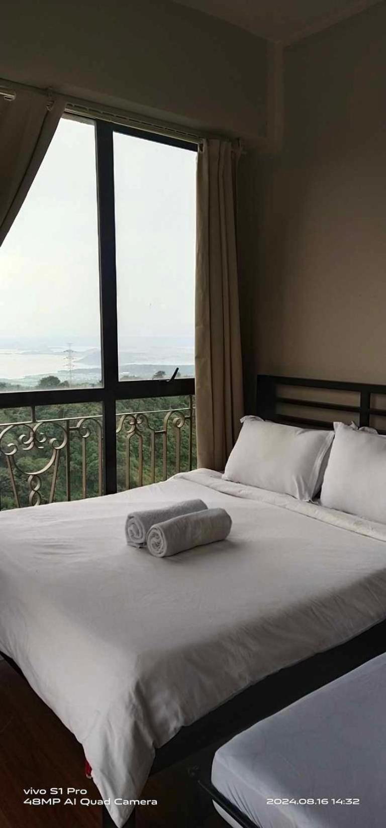Splendido Tagagtay Taal Lake Staycation Free Parking Netflix No Free Pool Tagaytay City Екстериор снимка